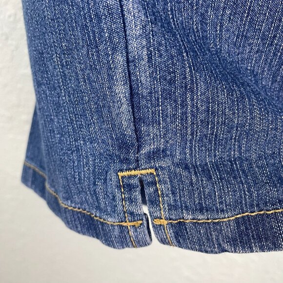 Kim Rogers Women’s Capri Jeans Size 12 Blue Denim Medium Wash Embroidered Pocket - Picture 4 of 14